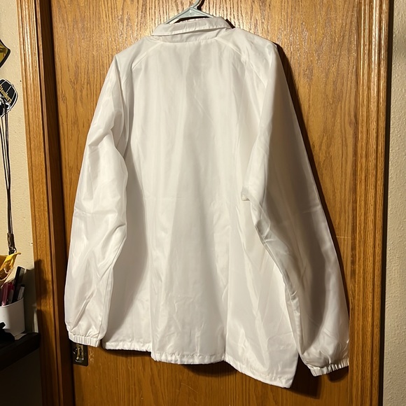 CHAMPION MENโs Wind Breaker Size 2XL. Nice and Clean Button Up, Light Weight. - Picture 2 of 5
